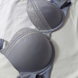 Body by Victoria bra